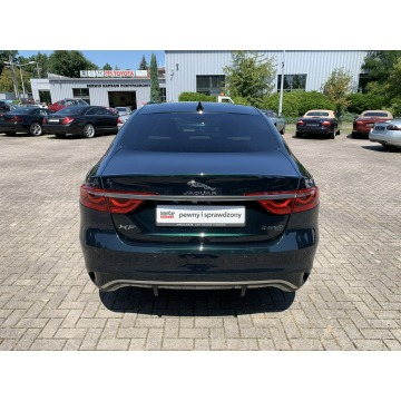 Jaguar XF  Sedan/Limuzyna 2022,  2.0 diesel, automat - Na sprzedaż za 269 899 zł - Kraków - zdjęcie 7