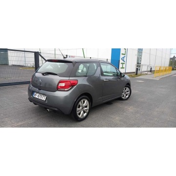 Citroen DS3  Hatchback 2010,  1.4 benzyna - Na sprzedaż za 16 800 zł - Warszawa - zdjęcie 4