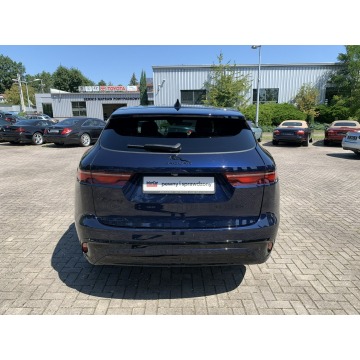 Jaguar F-PACE  SUV 2022,  2.0 benzyna, automat - Na sprzedaż za 259 899 zł - Kraków - zdjęcie 7