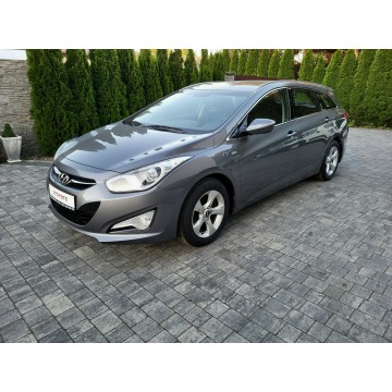Hyundai i40 2012,  1.6 benzyna - Na sprzedaż za 35 900 zł - Jatutów - zdjęcie 2