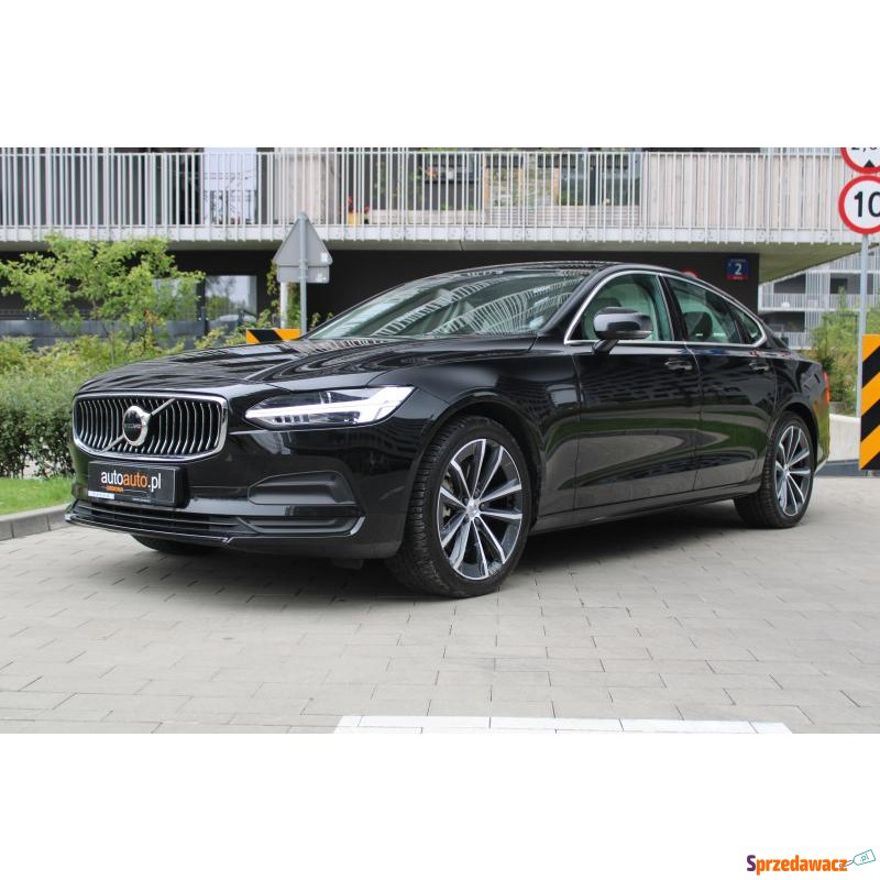 Volvo S90  Sedan/Limuzyna 2021,  2.0 benzyna - Na sprzedaż za 176 999 zł - Warszawa