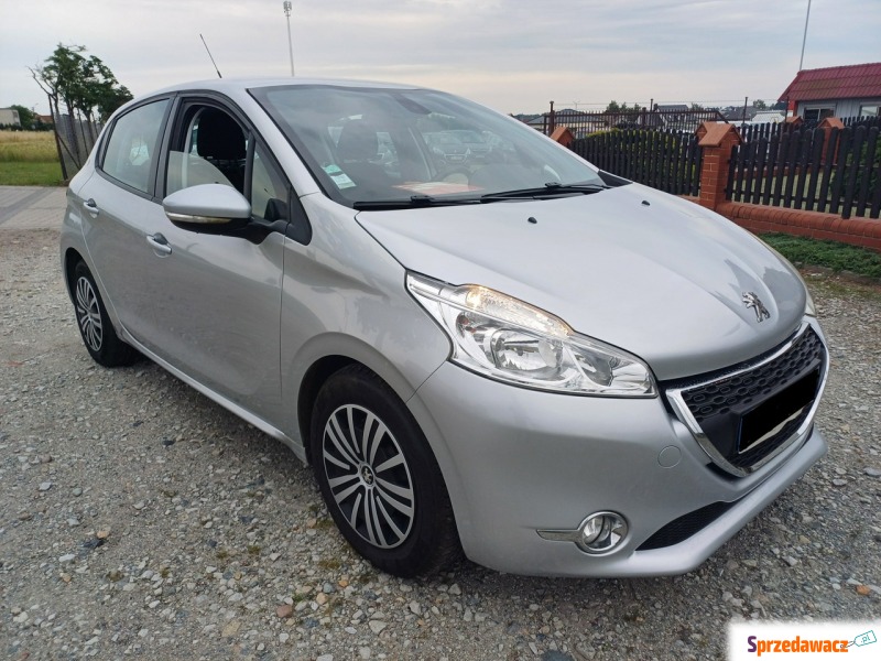 Peugeot 208 - 1.6 e-HDI 92KM  Klimatronic Bez... - Samochody osobowe - Suchorzew