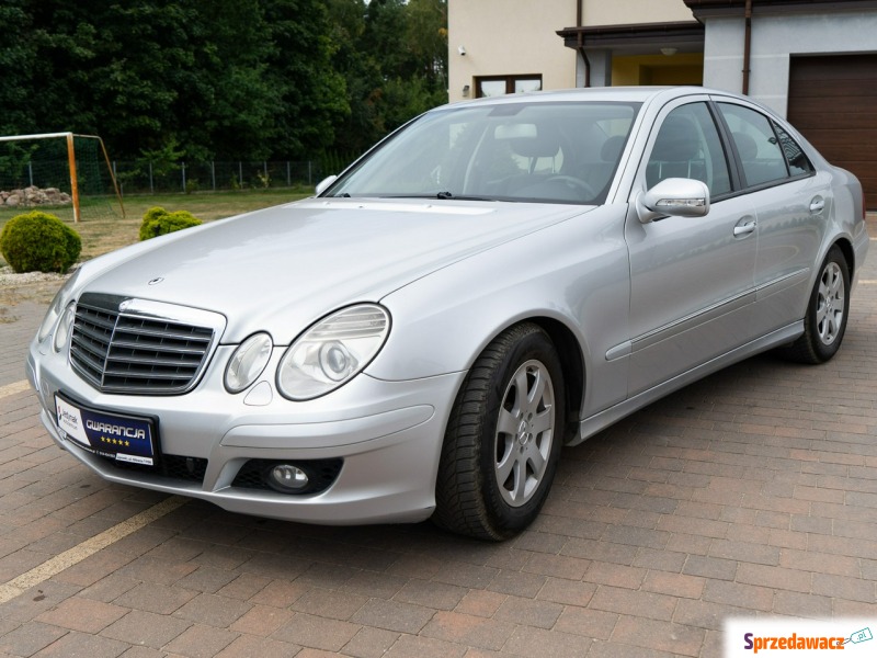 Mercedes - Benz E-klasa  Sedan/Limuzyna 2006,  3.0 benzyna - Na sprzedaż za 29 800 zł - Lipówki