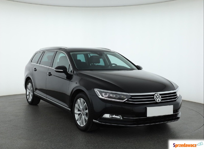 VW Passat 2.0 TDI (150KM), 2016 - Samochody osobowe - Piaseczno