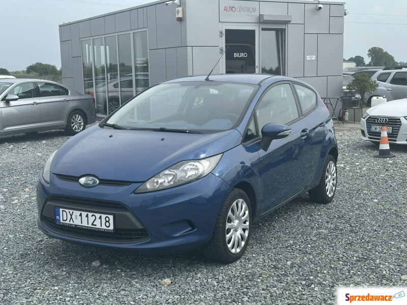 Ford Fiesta  Hatchback 2009,  1.3 benzyna - Na sprzedaż za 14 900 zł - Wrocław