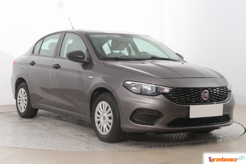 Fiat Tipo 1.4 16V (95KM), 2018 - Samochody osobowe - Olsztyn