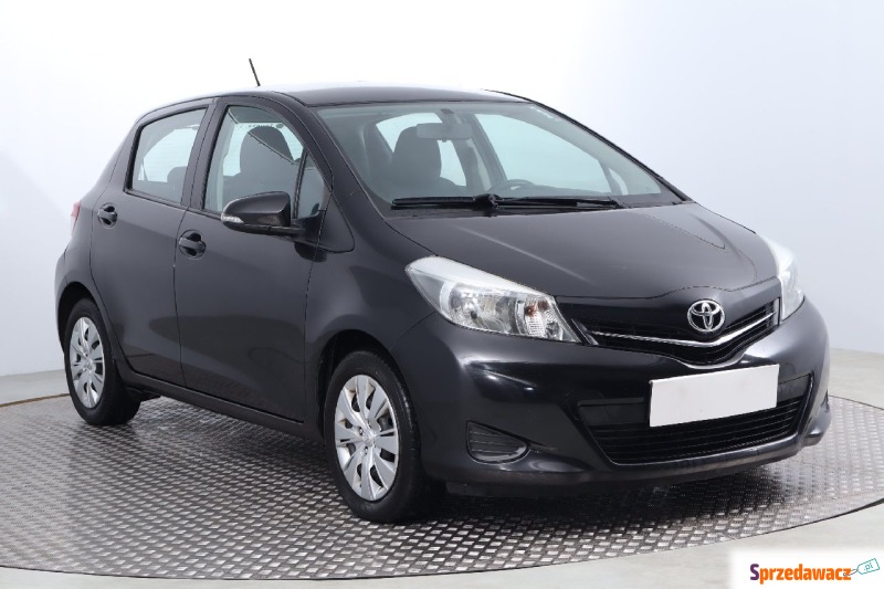 Toyota Yaris 1.33 Dual VVT-i (99KM), 2012 - Samochody osobowe - Bielany Wrocławskie