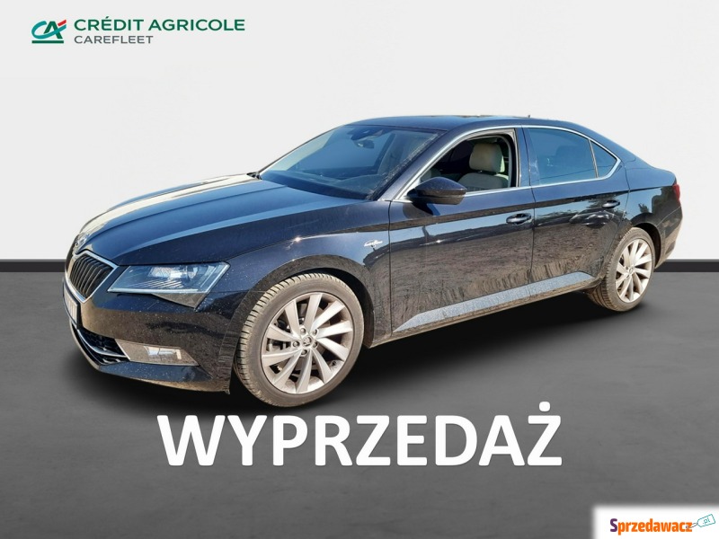 Skoda Superb  Hatchback 2019,  2.0 benzyna - Na sprzedaż za 74 300 zł - Janki