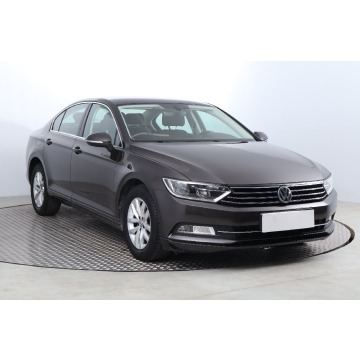 VW Passat 2.0 TDI (150KM), 2016