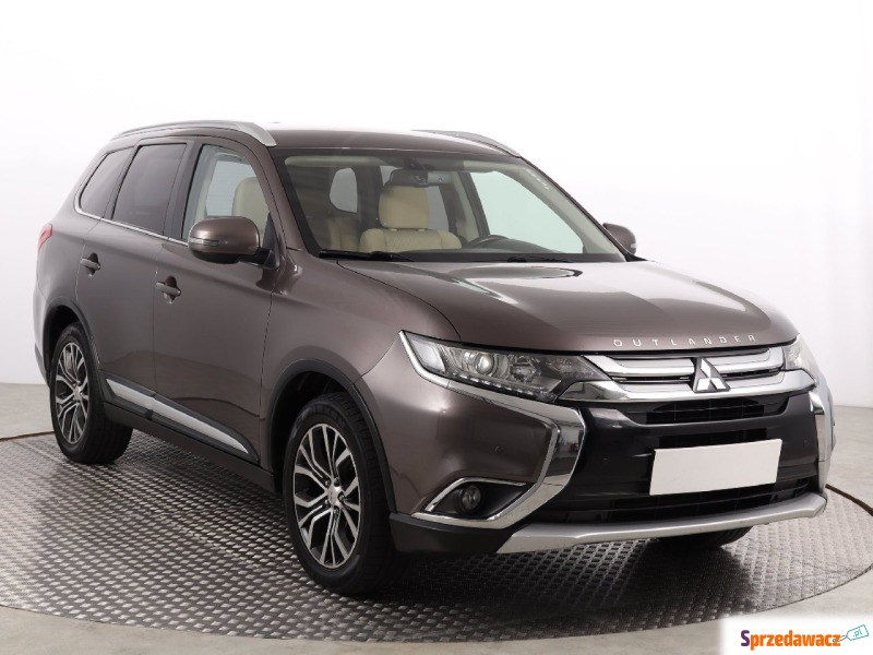 Mitsubishi Outlander  SUV 2017,  2.0 benzyna+LPG - Na sprzedaż za 79 999 zł - Katowice