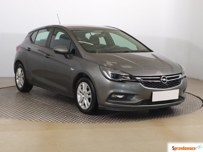 Opel Astra 1.4 T (125KM), 2017 - Samochody osobowe - Zabrze