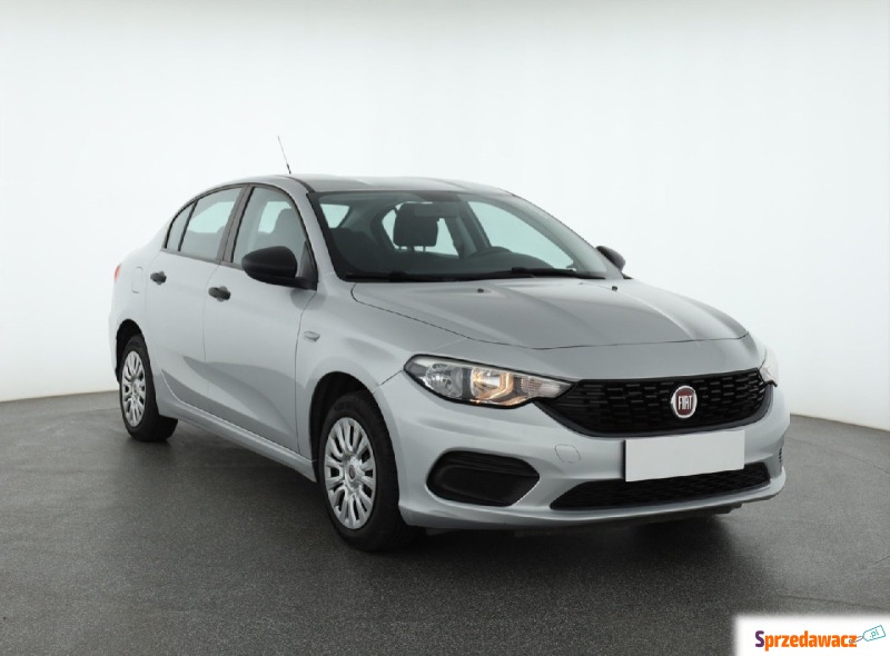 Fiat Tipo 1.4 16V (95KM), 2016 - Samochody osobowe - Piaseczno