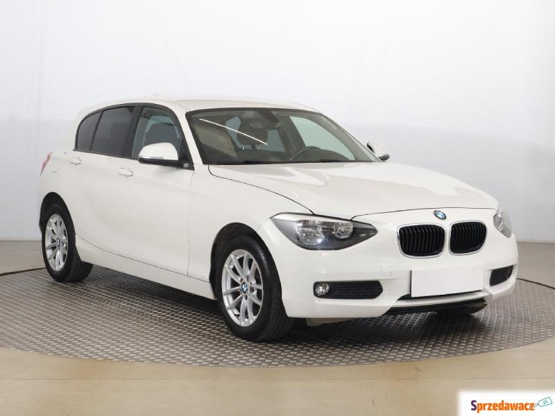 BMW Seria 1  Hatchback 2014,  1.6 benzyna - Na sprzedaż za 45 999 zł - Zabrze