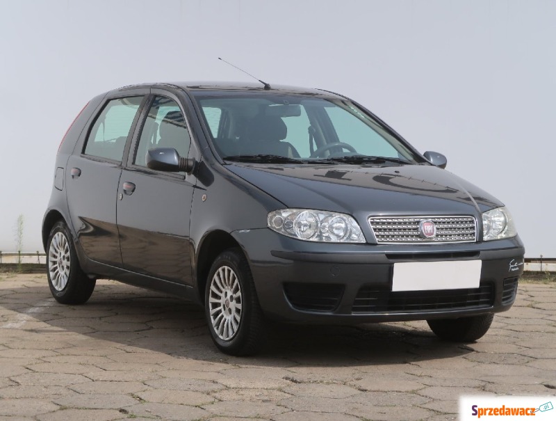 Fiat Punto 1.2 60  (60KM), 2010 - Samochody osobowe - Łódź