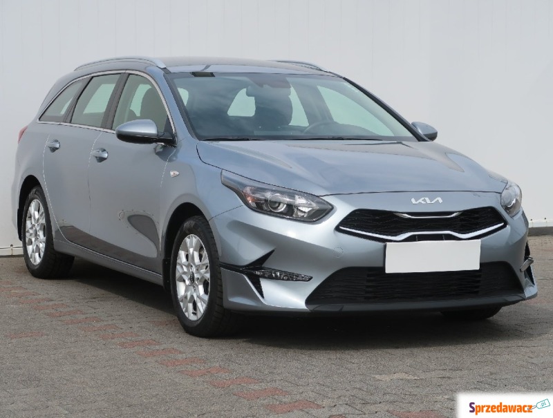 Kia Ceed 1.0 T-GDI (100KM), 2022 - Samochody osobowe - Bielany Wrocławskie