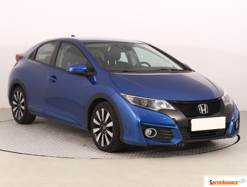 Honda Civic  Hatchback 2015,  1.8 benzyna - Na sprzedaż za 56 999 zł - Toruń