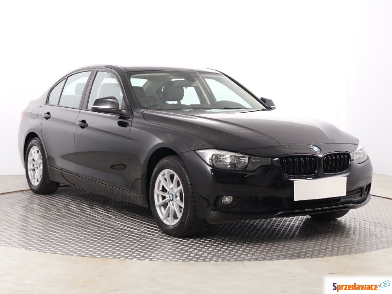 BMW Seria 3  Liftback 2017,  1.5 benzyna - Na sprzedaż za 57 999 zł - Katowice