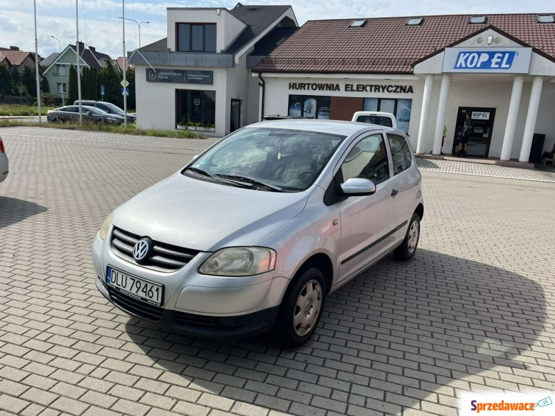 Volkswagen Fox  Hatchback 2006,  1.2 benzyna - Na sprzedaż za 6 900,00 zł - Głogów