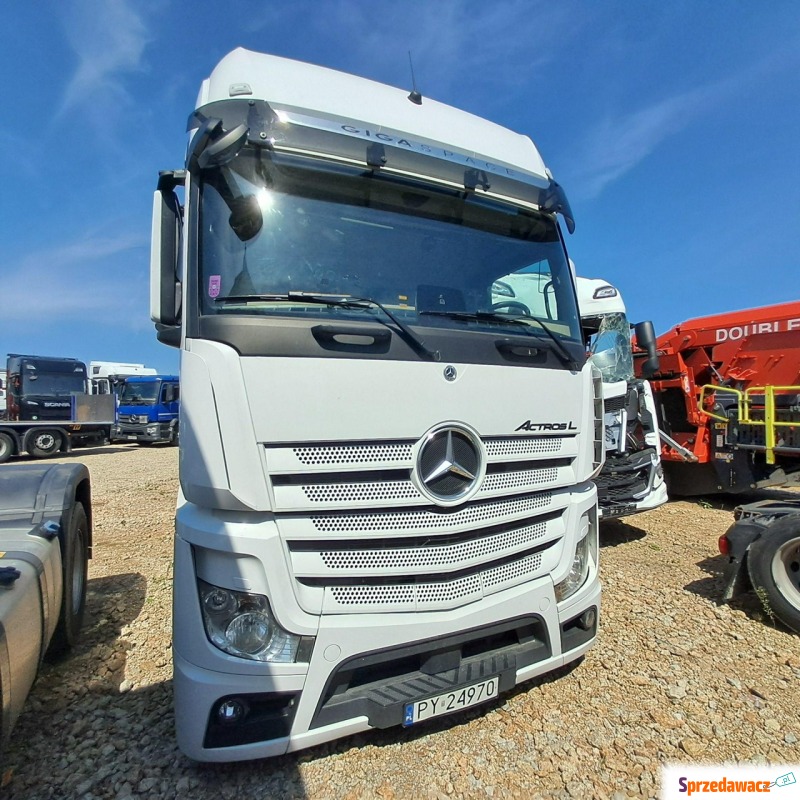 Mercedes actros - 2022 - Ciągniki siodłowe - Komorniki