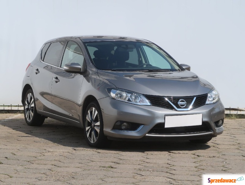 Nissan Pulsar  Hatchback 2017,  1.2 benzyna - Na sprzedaż za 37 999 zł - Łódź