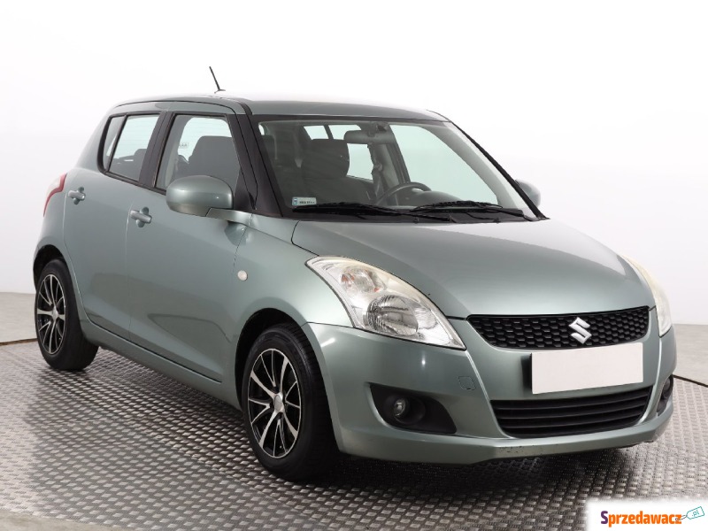 Suzuki Swift 1.3 i (91KM), 2012 - Samochody osobowe - Katowice