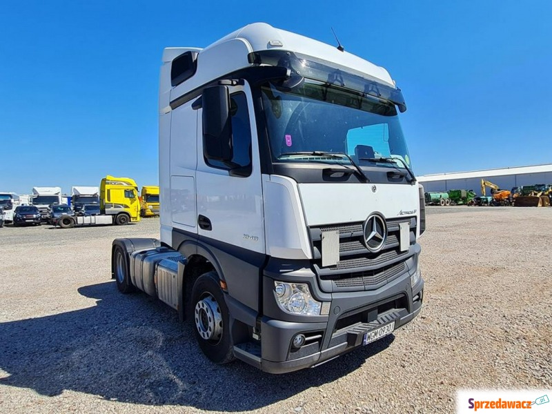 Mercedes Actros - 2023 - Ciągniki siodłowe - Komorniki