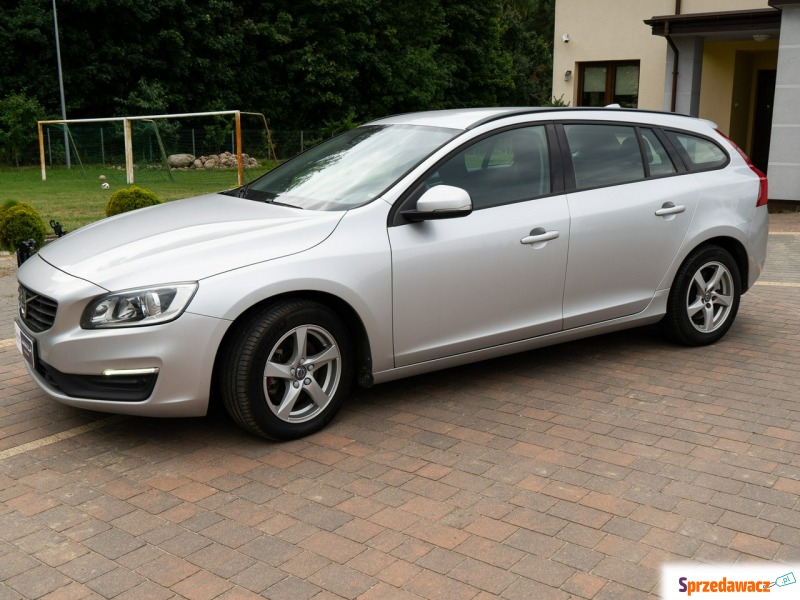 Volvo V60 - Automat 2.0D - Samochody osobowe - Lipówki