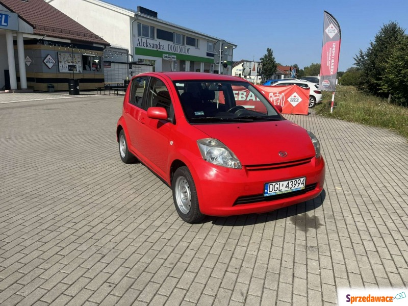 Daihatsu Sirion - 1.0 Benzyna - 2005 rok - Samochody osobowe - Głogów