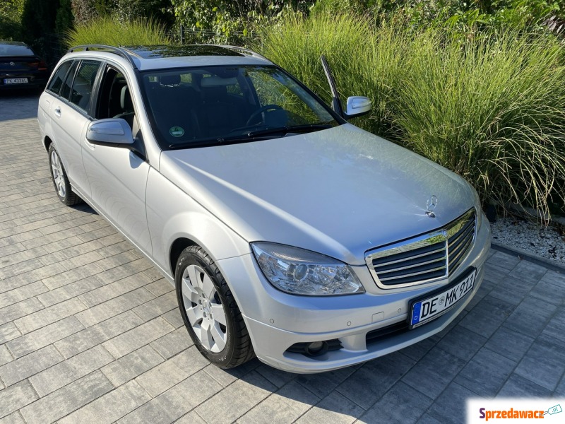 Mercedes - Benz C-klasa 2008,  1.8 benzyna - Na sprzedaż za 31 900 zł - Poznań