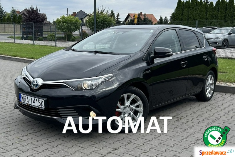 Toyota Auris  Hatchback 2016,  1.8 hybryda - Na sprzedaż za 56 700 zł - Kotarwice