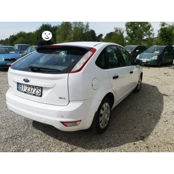 Ford Focus  Hatchback 2009,  1.6 diesel - Na sprzedaż za 4 499,00 zł - Fasty - zdjęcie 7