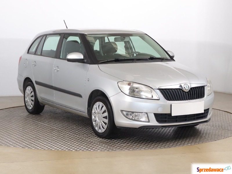 Skoda Fabia  Kombi 2012,  1.2 benzyna+LPG - Na sprzedaż za 21 999 zł - Zabrze