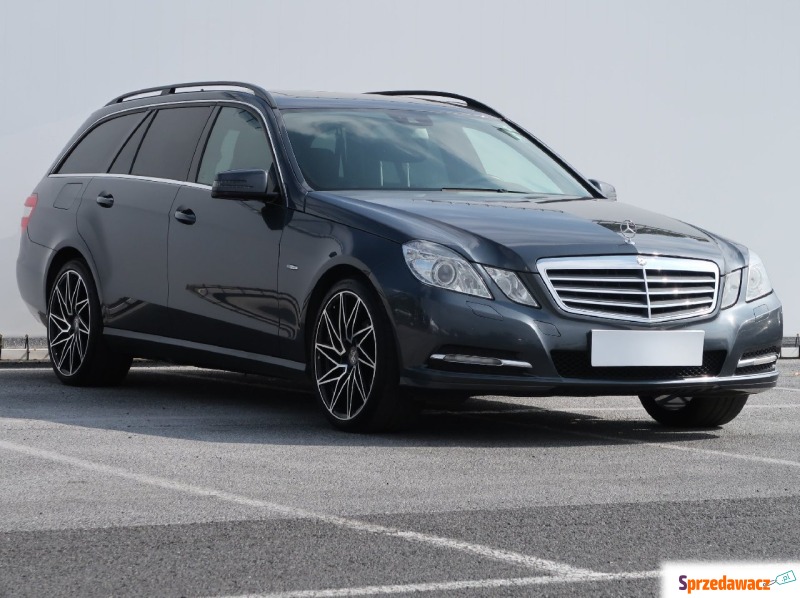 Mercedes E E 200 (184KM), 2012 - Samochody osobowe - Lublin