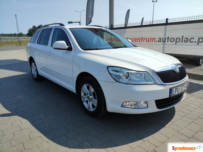 Skoda Octavia 2011,  1.2 benzyna - Na sprzedaż za 20 900 zł - Lipówki