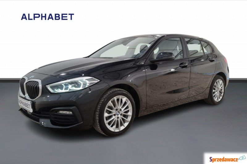 BMW Seria 1  Hatchback 2021,  1.5 benzyna - Na sprzedaż za 92 900 zł - Warszawa