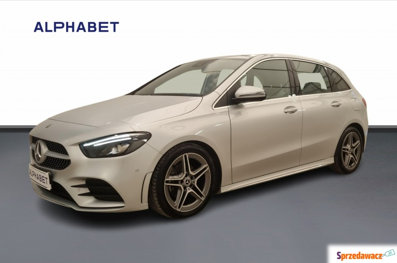 Mercedes - Benz B-klasa  Minivan/Van 2019,  1.4 benzyna - Na sprzedaż za 99 900 zł - Warszawa