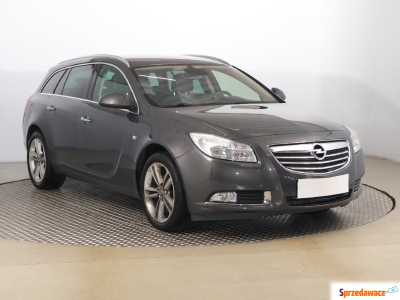 Opel Insignia 2.0 CDTI (131KM), 2013 - Samochody osobowe - Zabrze