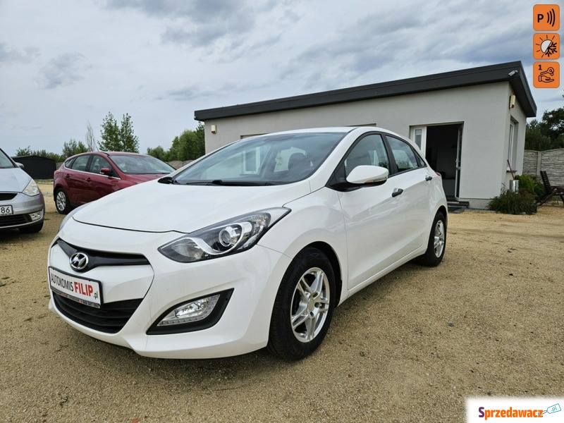 Hyundai i30 - 1.4 100 KM KLIMA, ELEKTRYKA, TEMPOMAT - Samochody osobowe - Strzegom