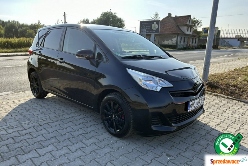 Toyota Verso  Hatchback 2012,  1.4 benzyna - Na sprzedaż za 31 900 zł - Przyszowice