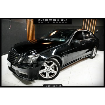 Mercedes - Benz E-klasa  Sedan/Limuzyna 2010,  5.0 benzyna, automat - Na sprzedaż za 129 900 zł - Banino - zdjęcie 2