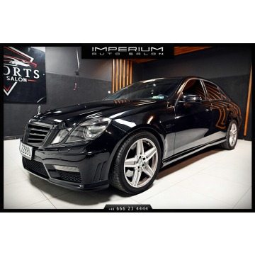 Mercedes - Benz E-klasa  Sedan/Limuzyna 2010,  5.0 benzyna, automat - Na sprzedaż za 129 900 zł - Banino - zdjęcie 8