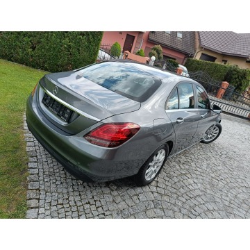 Mercedes - Benz C-klasa  Sedan/Limuzyna 2019,  1.6 diesel, automat - Na sprzedaż za 84 870 zł - Rybnik - zdjęcie 5