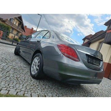Mercedes - Benz C-klasa  Sedan/Limuzyna 2019,  1.6 diesel, automat - Na sprzedaż za 84 870 zł - Rybnik - zdjęcie 4