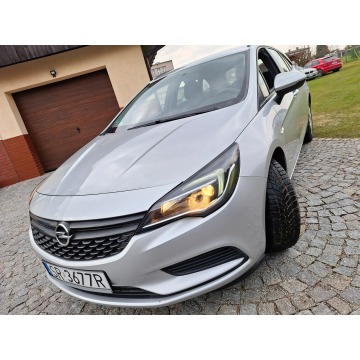 Opel Astra  Kombi 2017,  1.6 diesel - Na sprzedaż za 42 189 zł - Rybnik - zdjęcie 11