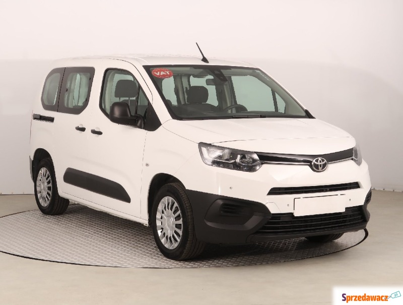 Toyota ProAce City Verso 1.5 D-4D (102KM), 2021 - Samochody osobowe - Grudziądz