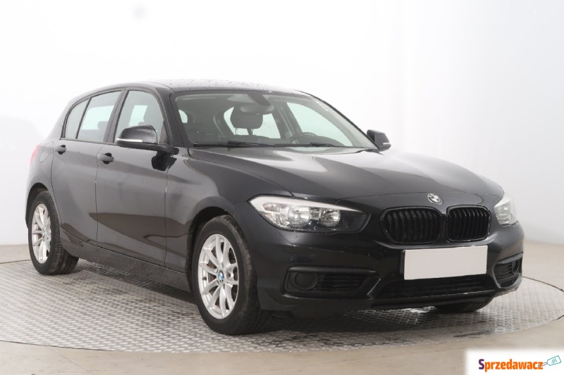 BMW Seria 1  Hatchback 2016,  1.5 benzyna - Na sprzedaż za 62 999 zł - Katowice