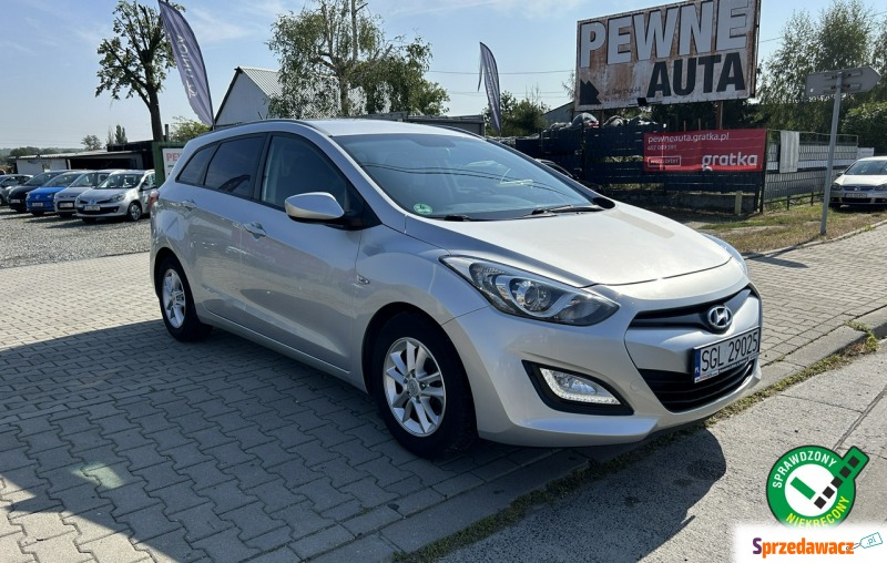 Hyundai i30 2013,  1.6 benzyna - Na sprzedaż za 37 000 zł - Przyszowice