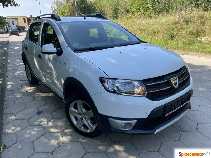 Dacia Sandero Stepway  Hatchback 2016,  0.9 benzyna - Na sprzedaż za 29 999 zł - Gostyń