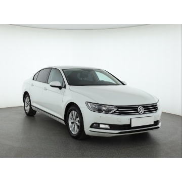 VW Passat 1.6 TDI (120KM), 2017