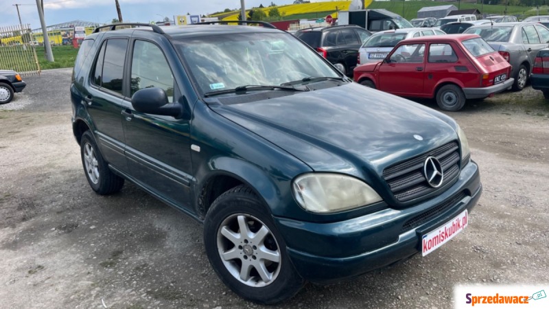 Mercedes - Benz M-klasa  SUV 1998,  0.4 benzyna - Na sprzedaż za 9 800,00 zł - Brzezie